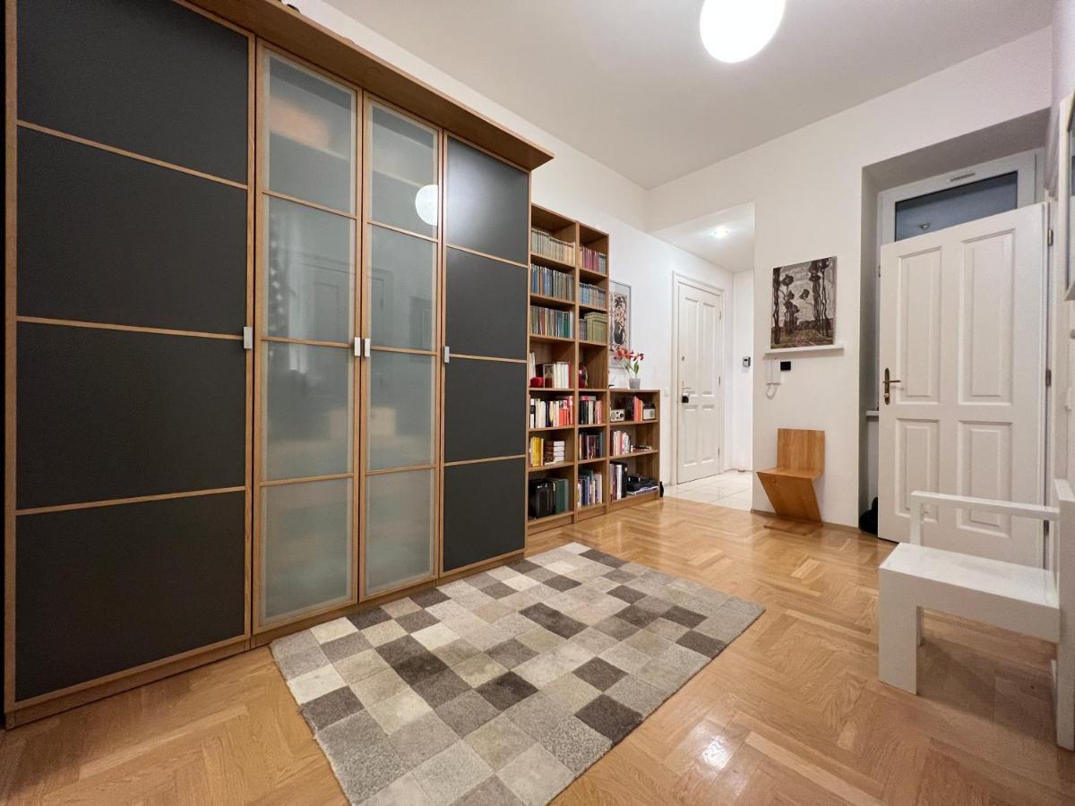 Vienna Design Apartment: Stylish Stay Near Schönbrunn with Parking & Netflix Exterior photo