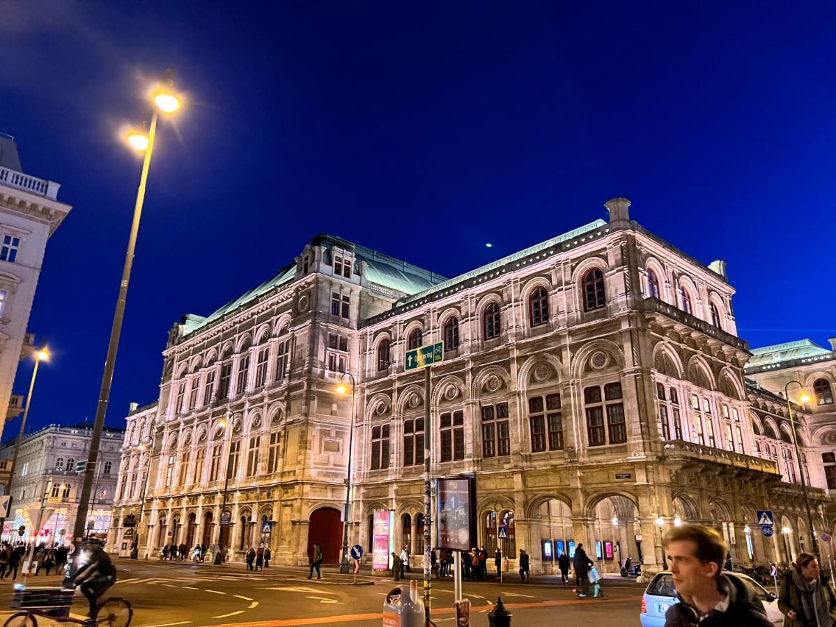 Vienna Design Apartment: Stylish Stay Near Schönbrunn with Parking & Netflix Exterior photo
