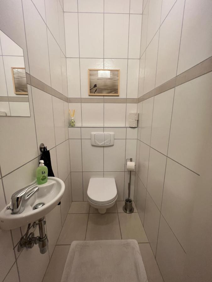 Vienna Design Apartment: Stylish Stay Near Schönbrunn with Parking & Netflix Exterior photo